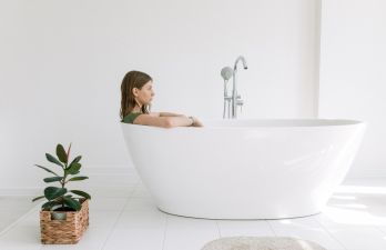 why-you-should-always-have-a-plant-in-the-shower