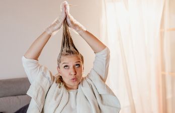 mayonnaise-hair-masks-that-will-make-your-hair-shine