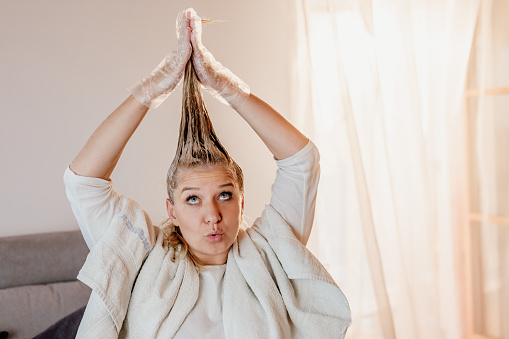 mayonnaise-hair-masks-that-will-make-your-hair-shine